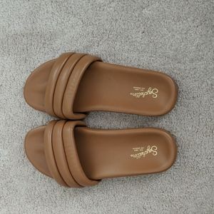 Seychelles Low Key Slides
